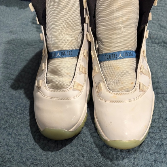 Jordan 11’s - Picture 2 of 3